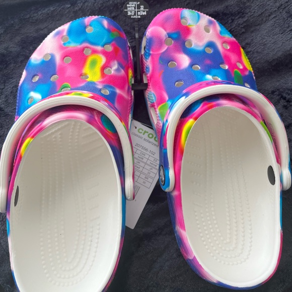 Colorful Crocs 😍 - Picture 6 of 7